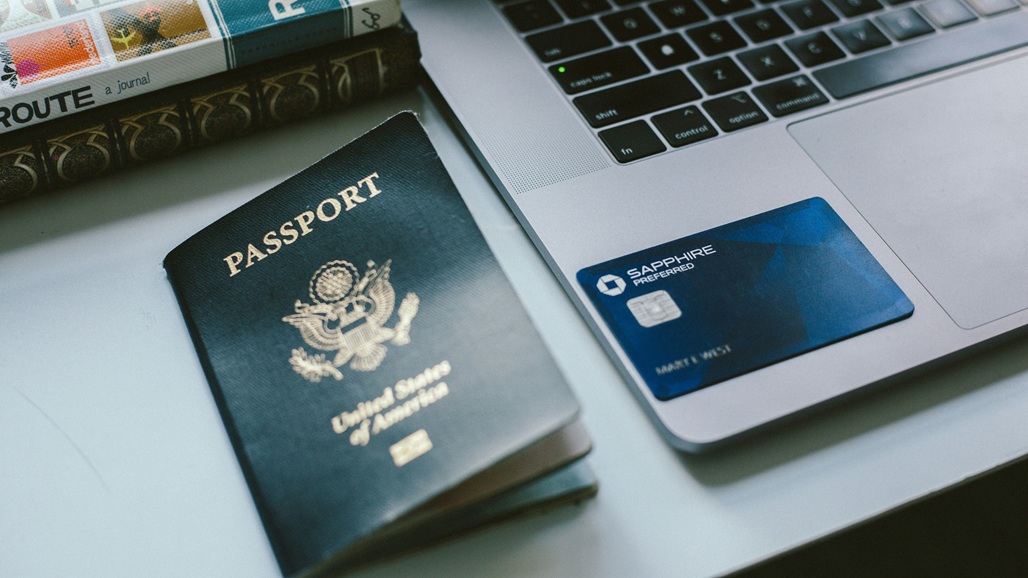 Best Credit Cards for Travel Rewards in 2025